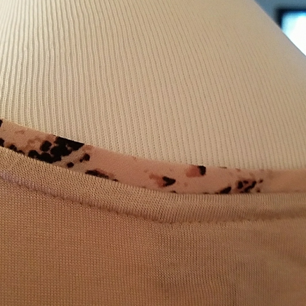 Top - Picture 4 of 4